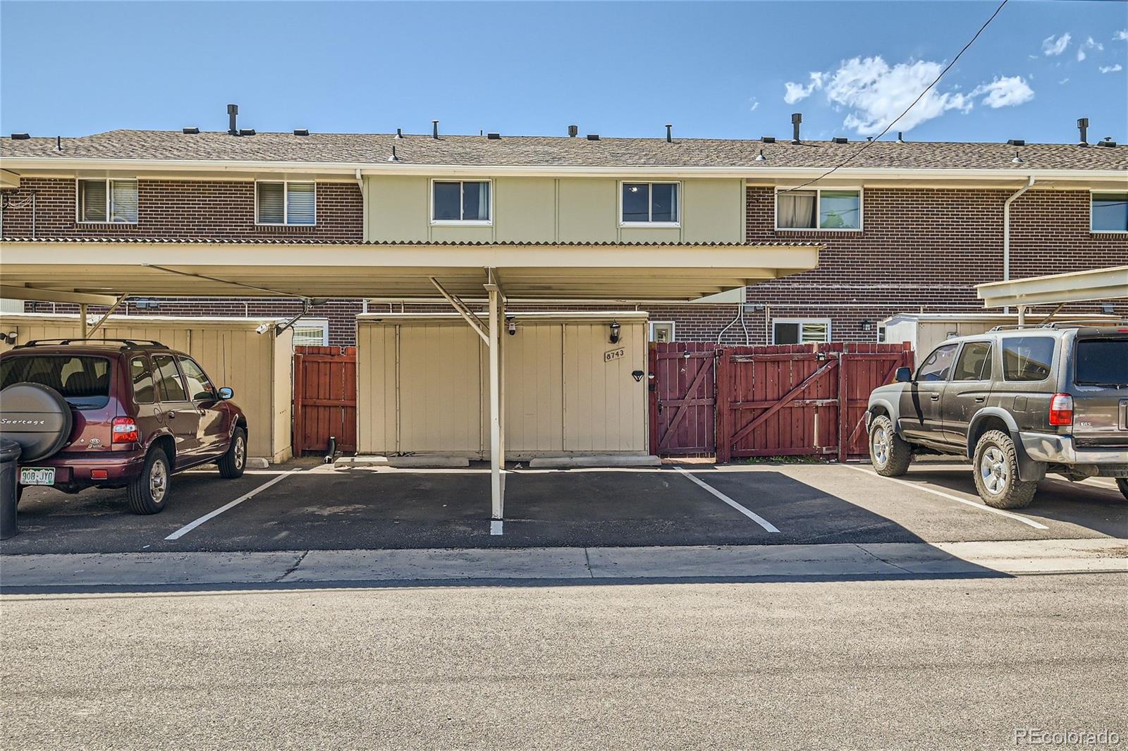8743 Santa Fe Drive