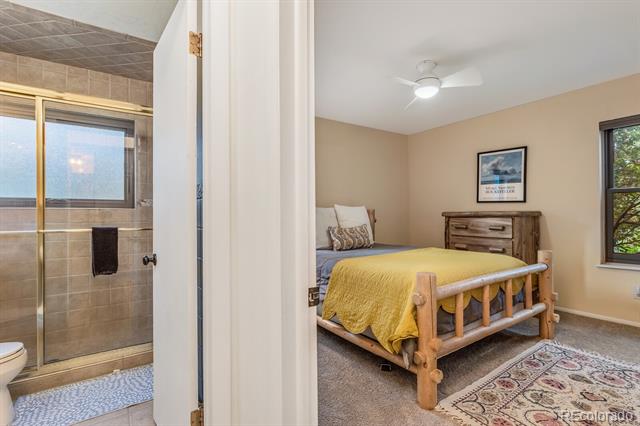 112 W Sunlight Court