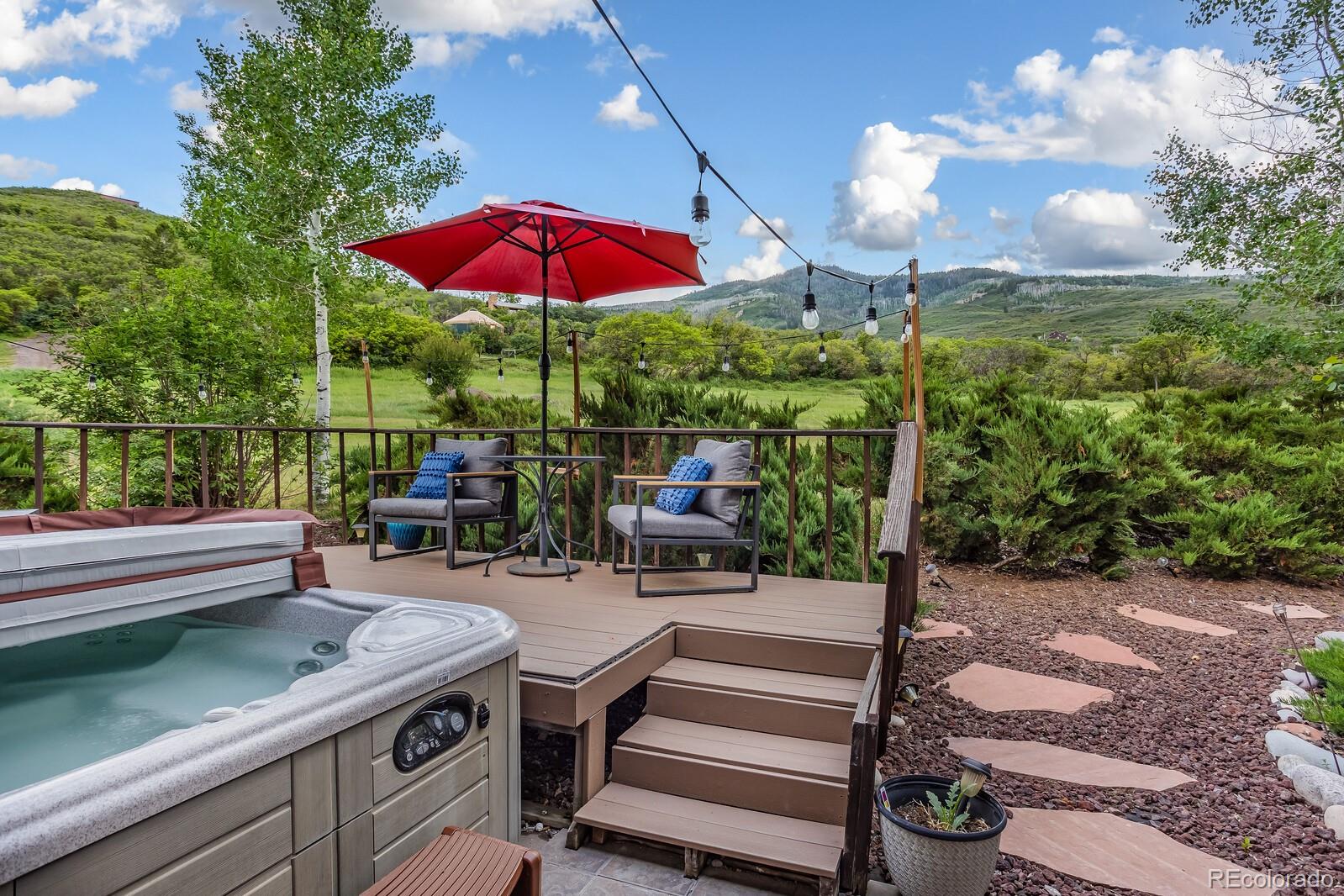 112 W Sunlight Court