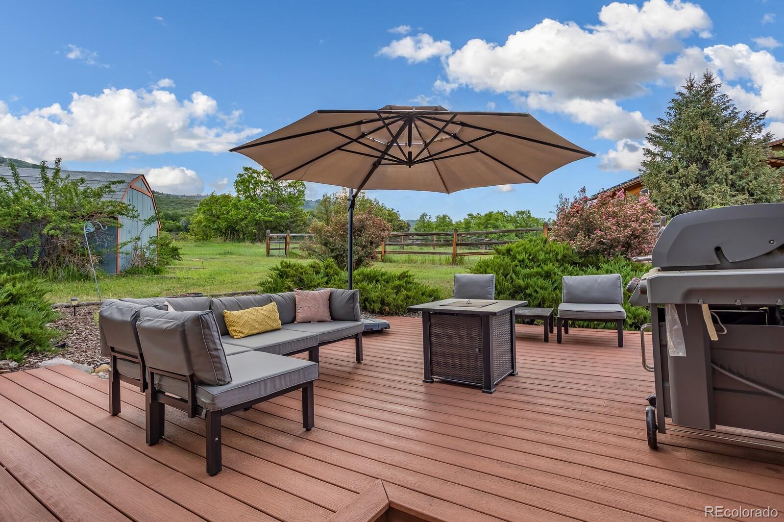 112 W Sunlight Court