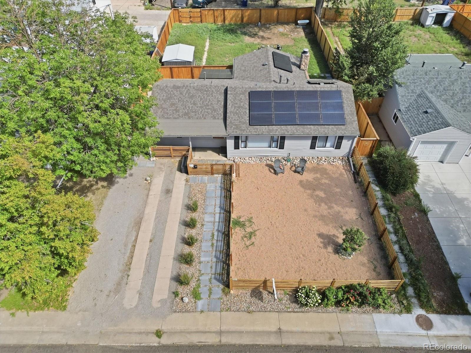 822 Geneva Street
