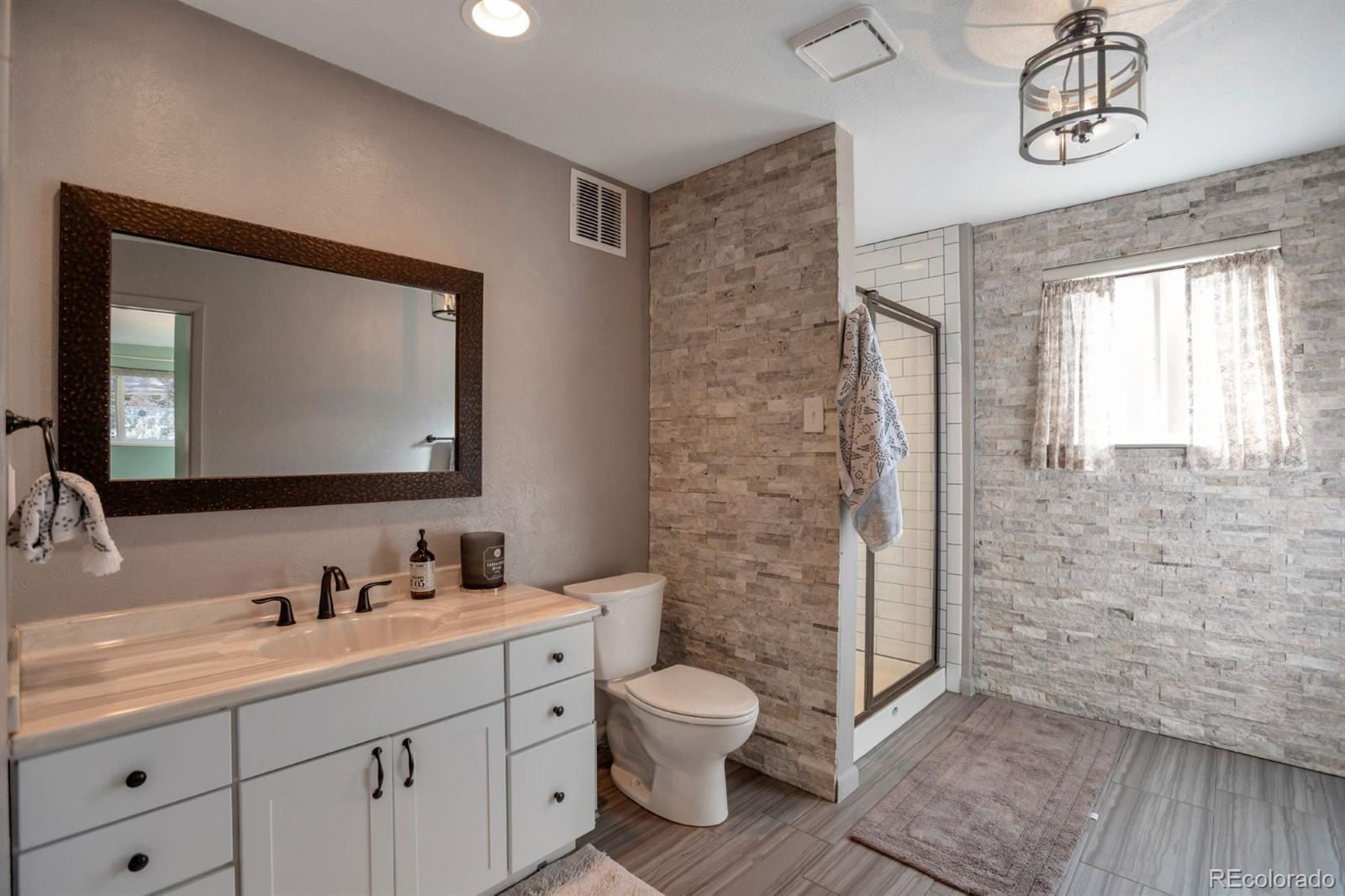 5401 W Lakeridge Road