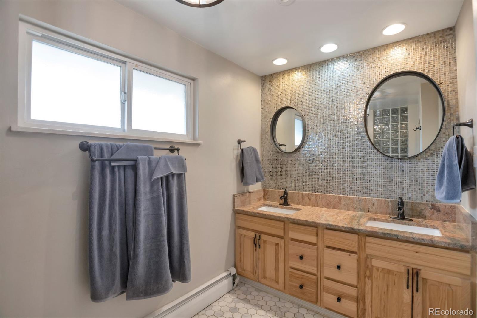 5401 W Lakeridge Road