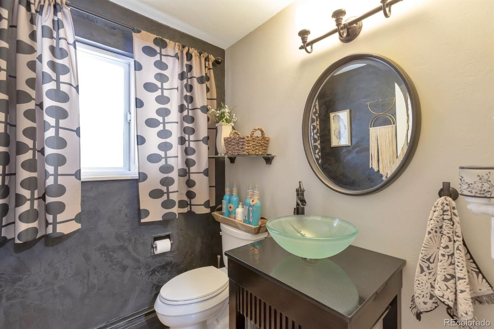 5401 W Lakeridge Road