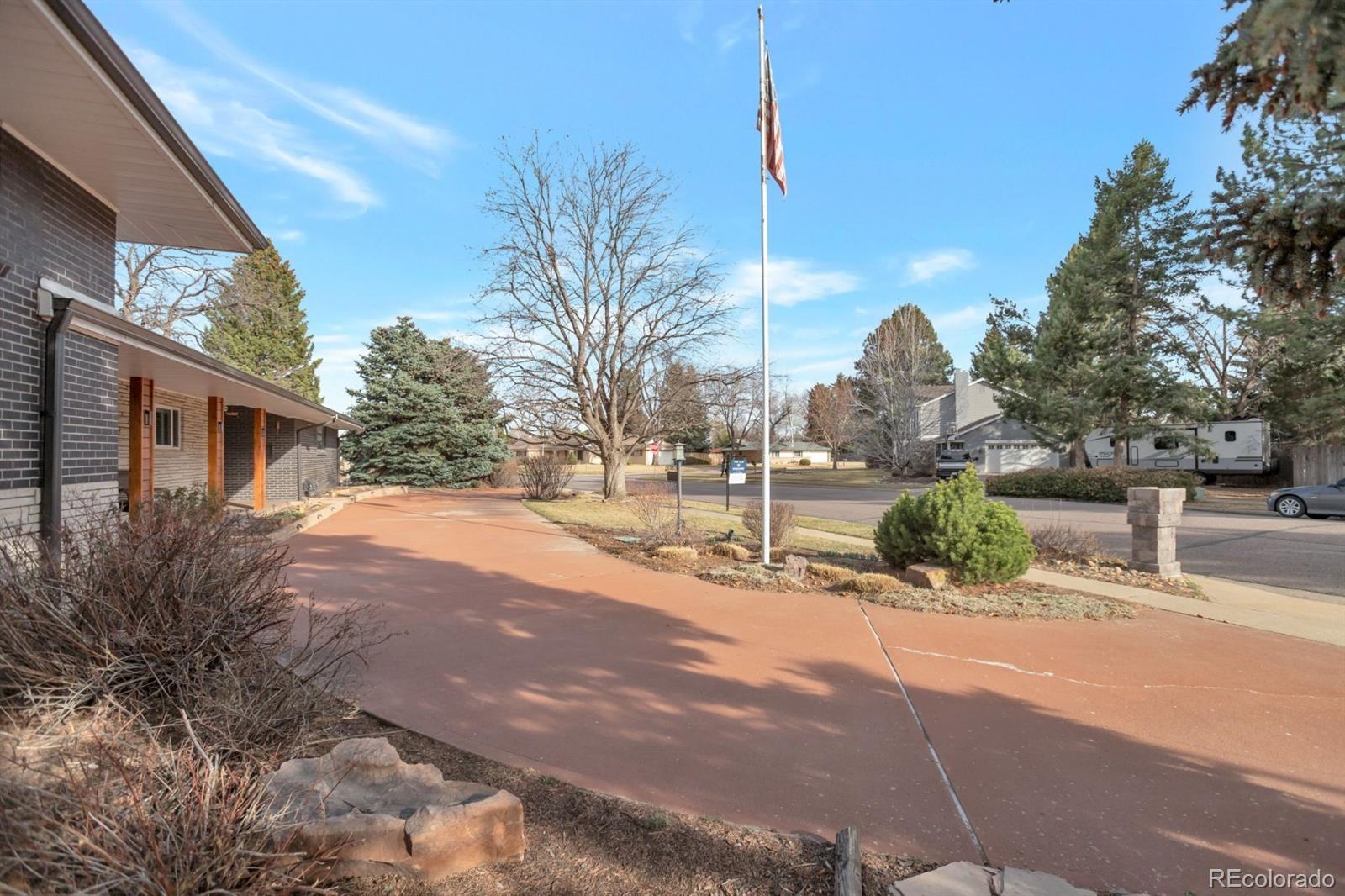 5401 W Lakeridge Road