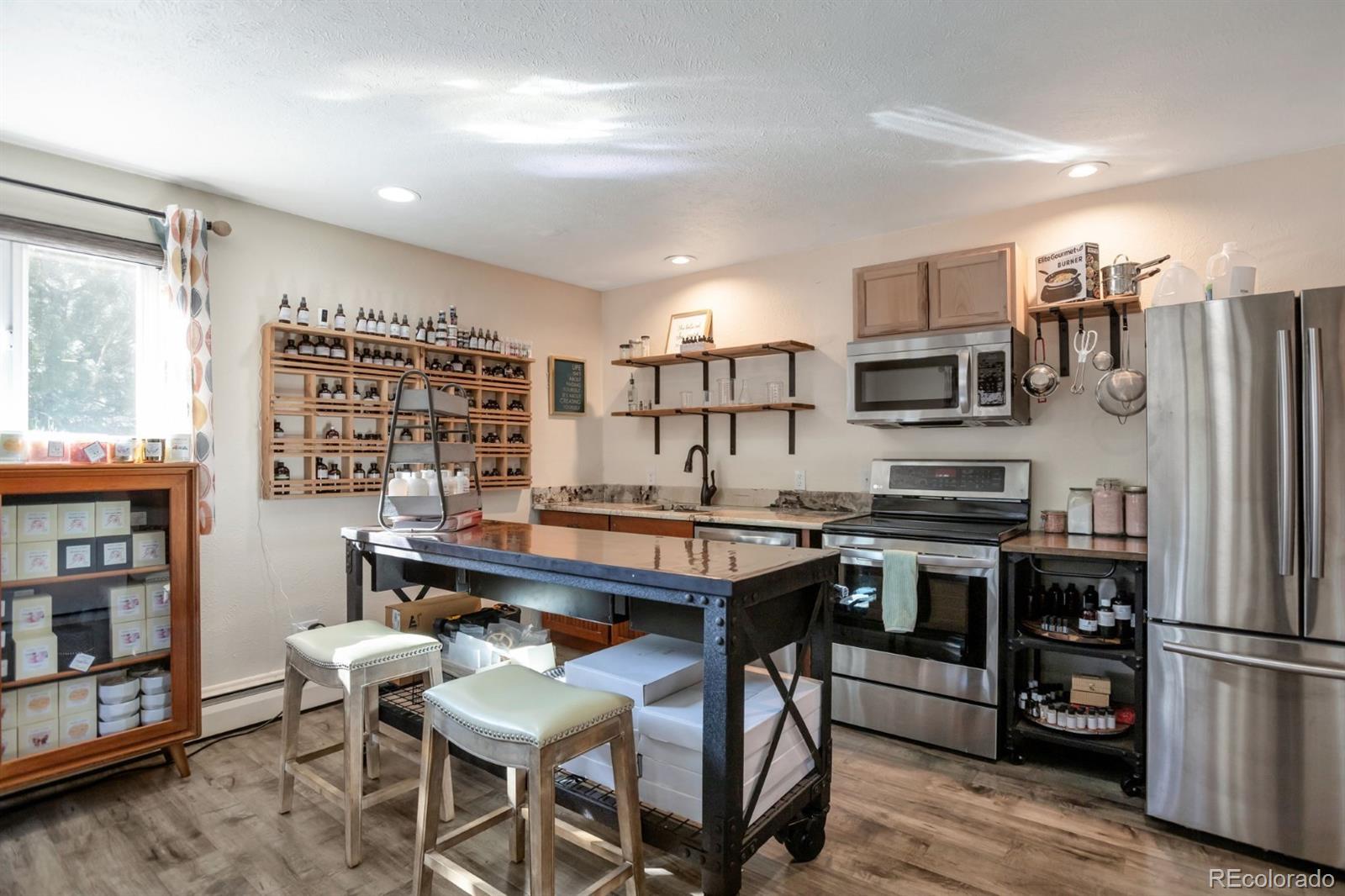 5401 W Lakeridge Road