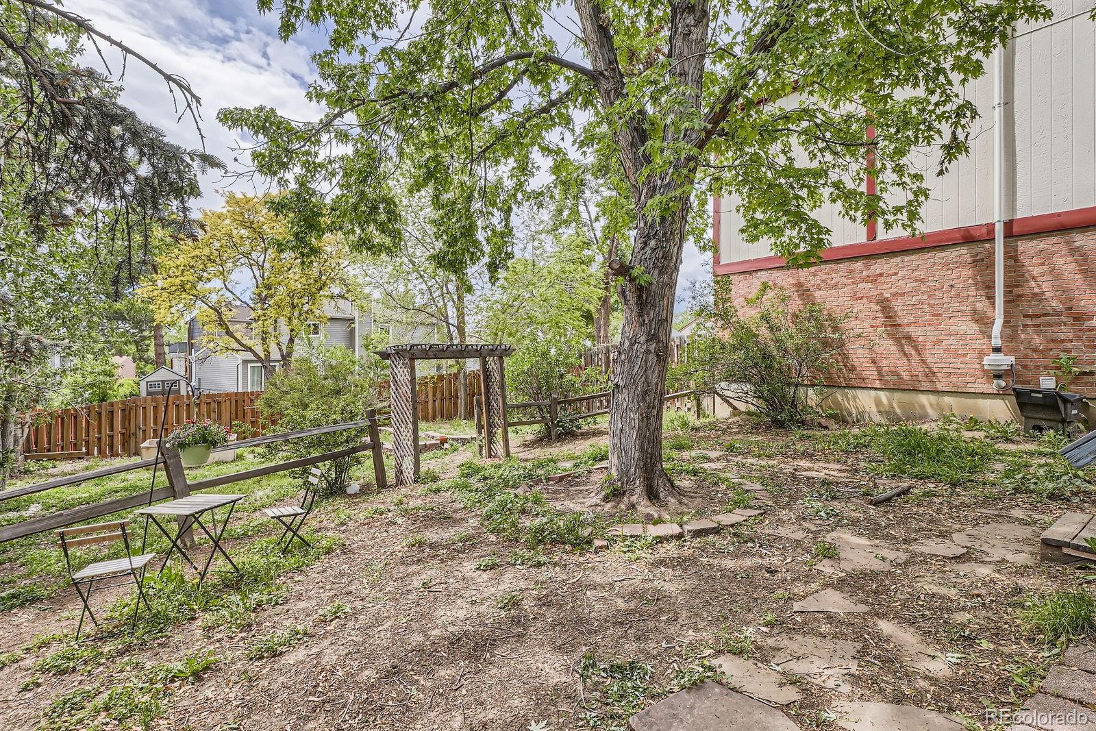 7198 Eaton Court