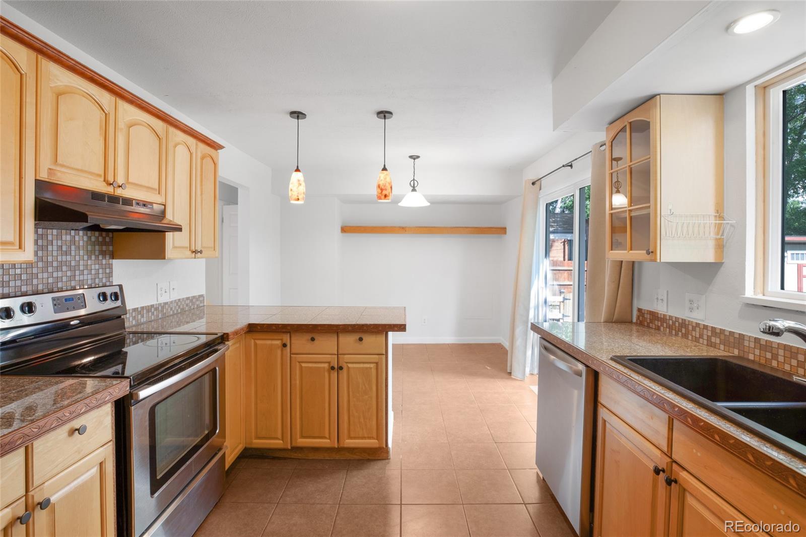 8630 W 88th Place