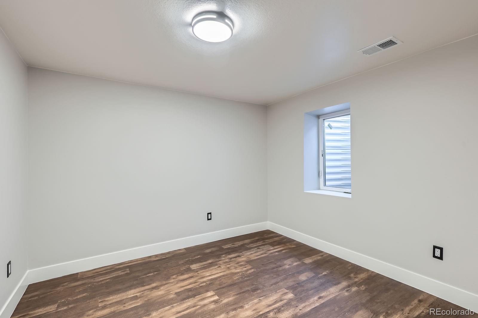 10587 W Chautauga Mountain