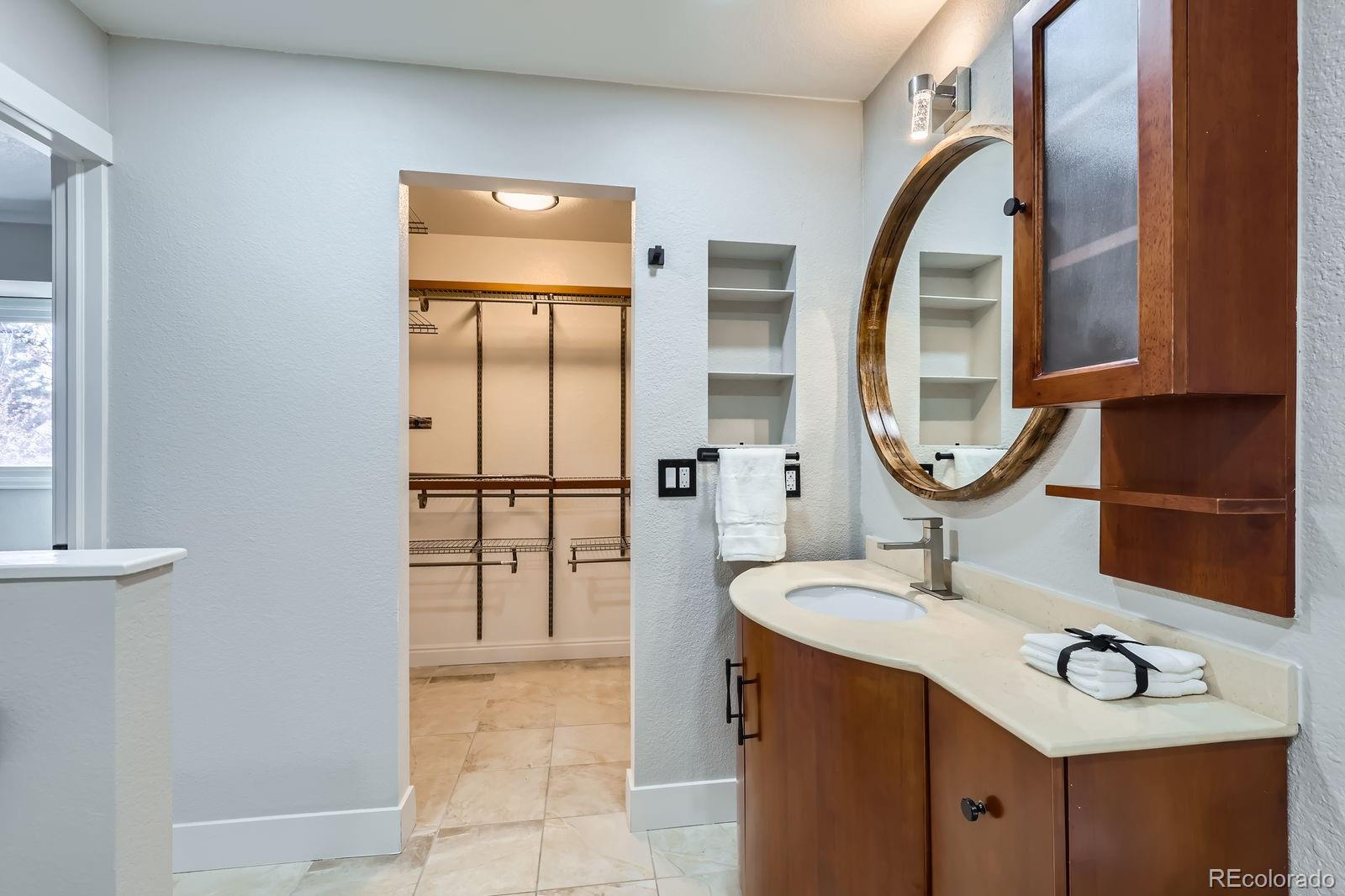 10587 W Chautauga Mountain