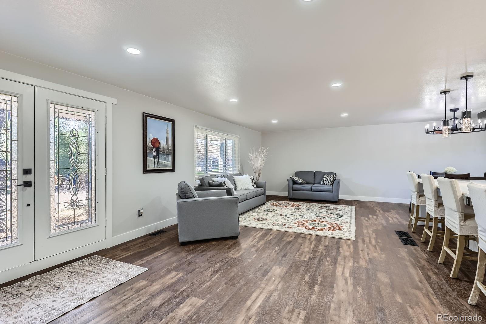 10587 W Chautauga Mountain