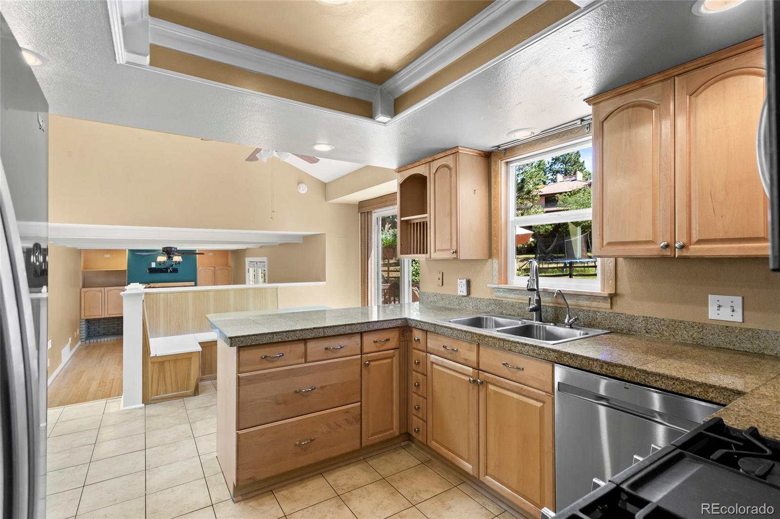6048 Ponderosa Way
