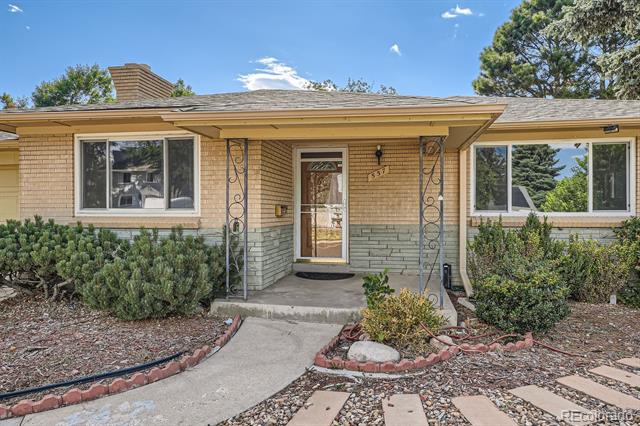 557 Oakland Court