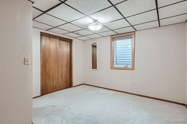 557 Oakland Court