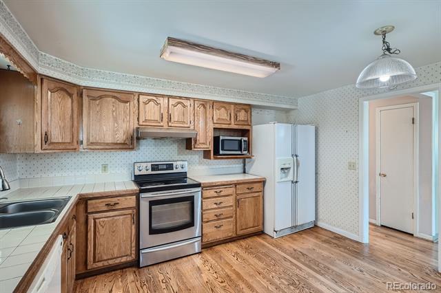557 Oakland Court