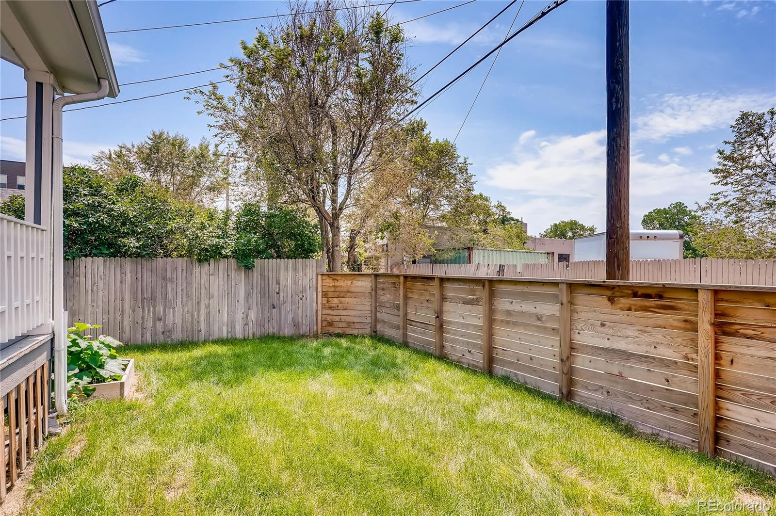 2041 S Galapago Street