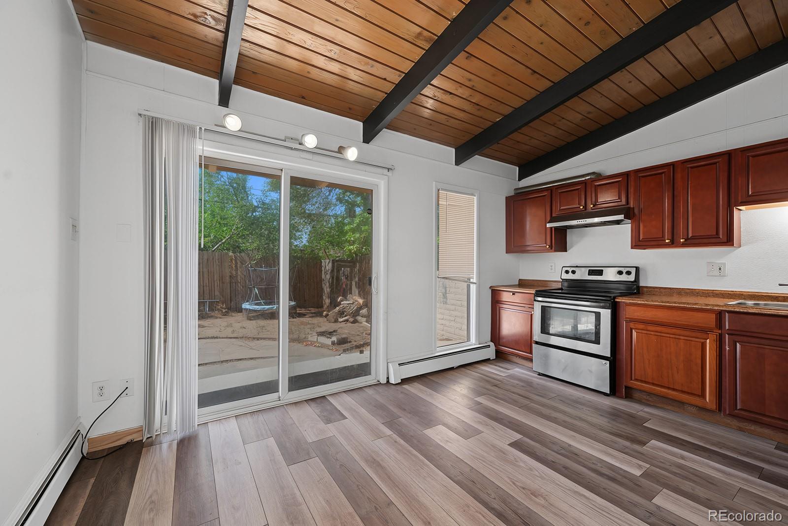 539 Gray Court