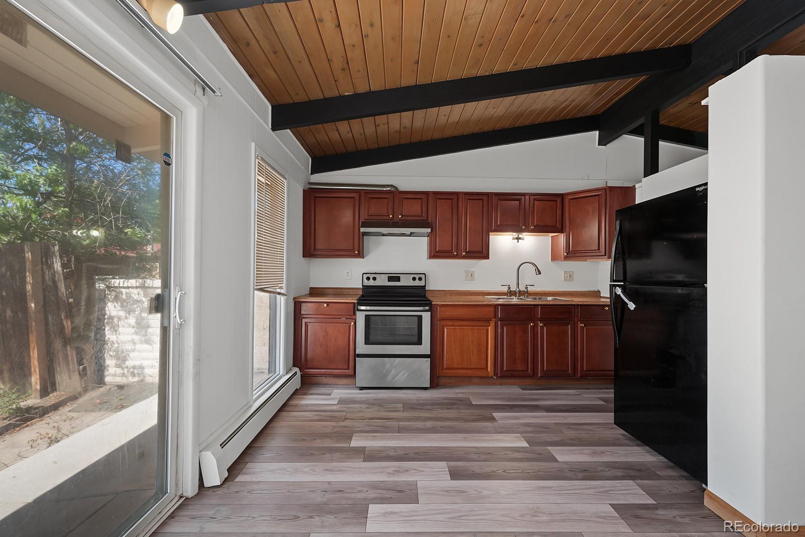 539 Gray Court