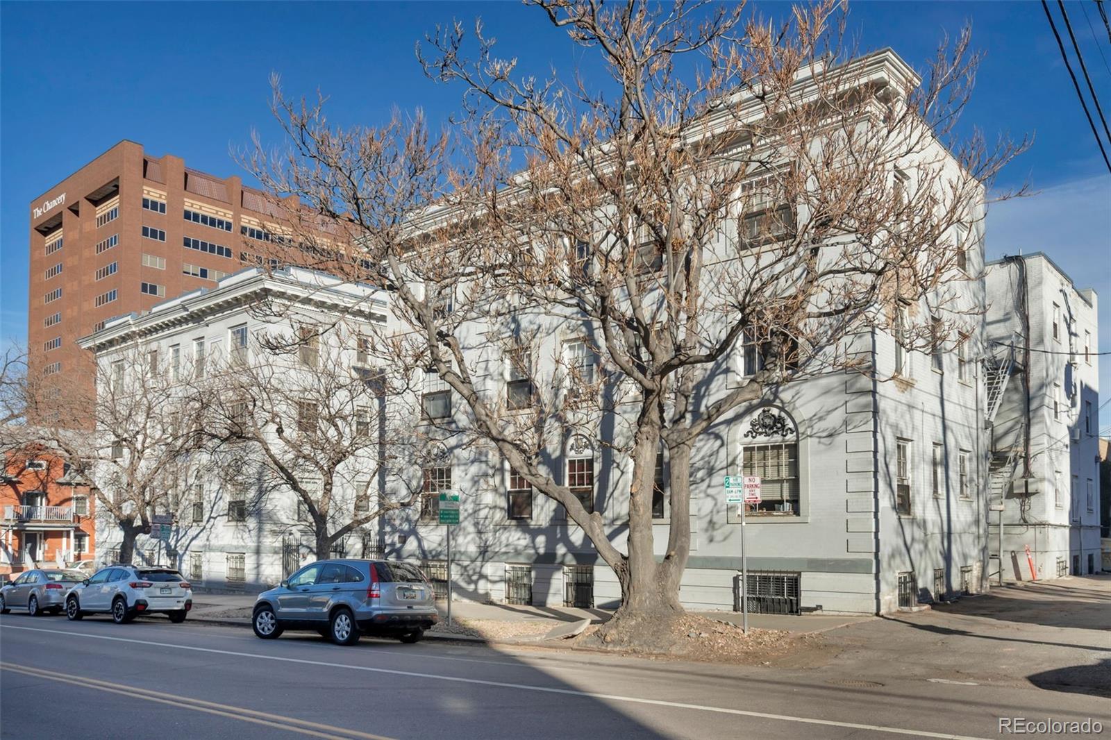 215 E 11th Avenue Unit: B4