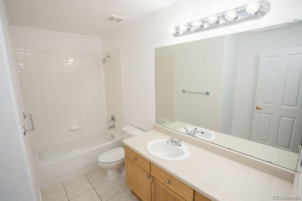 11271 W Quincy Place