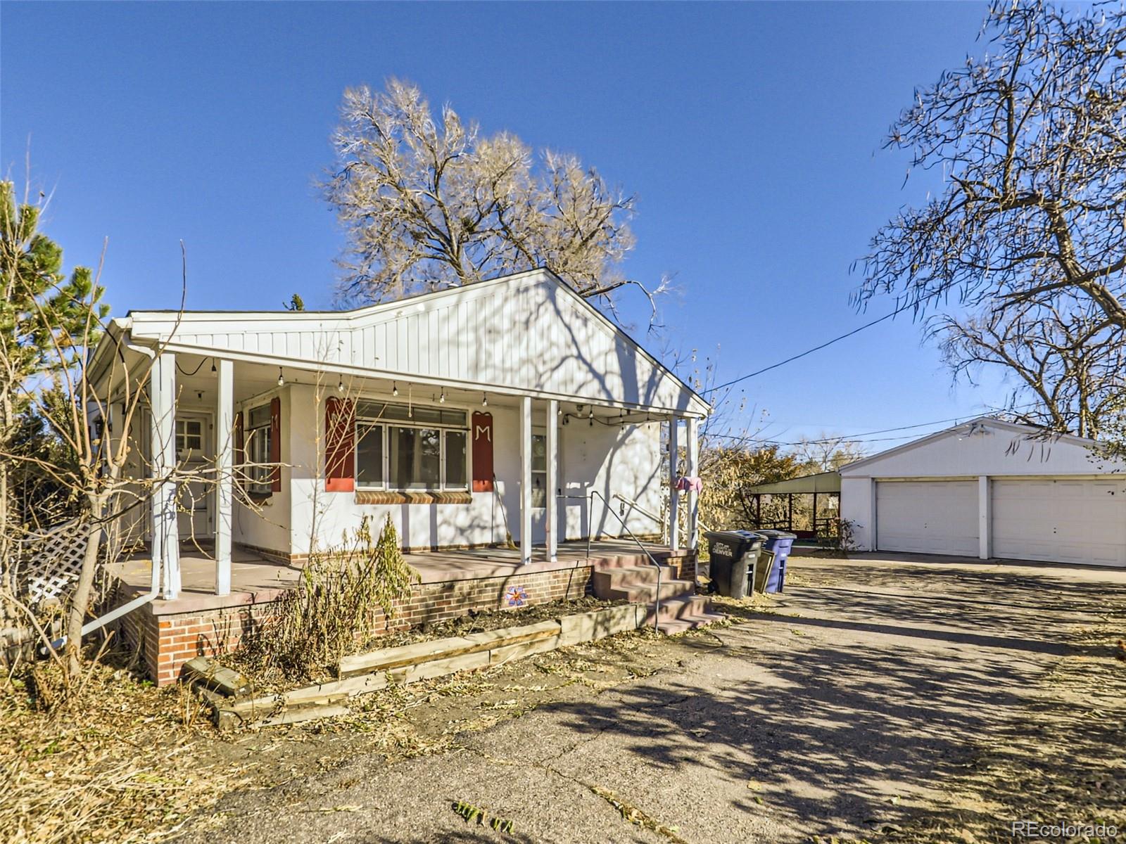 1630 S Holly Street