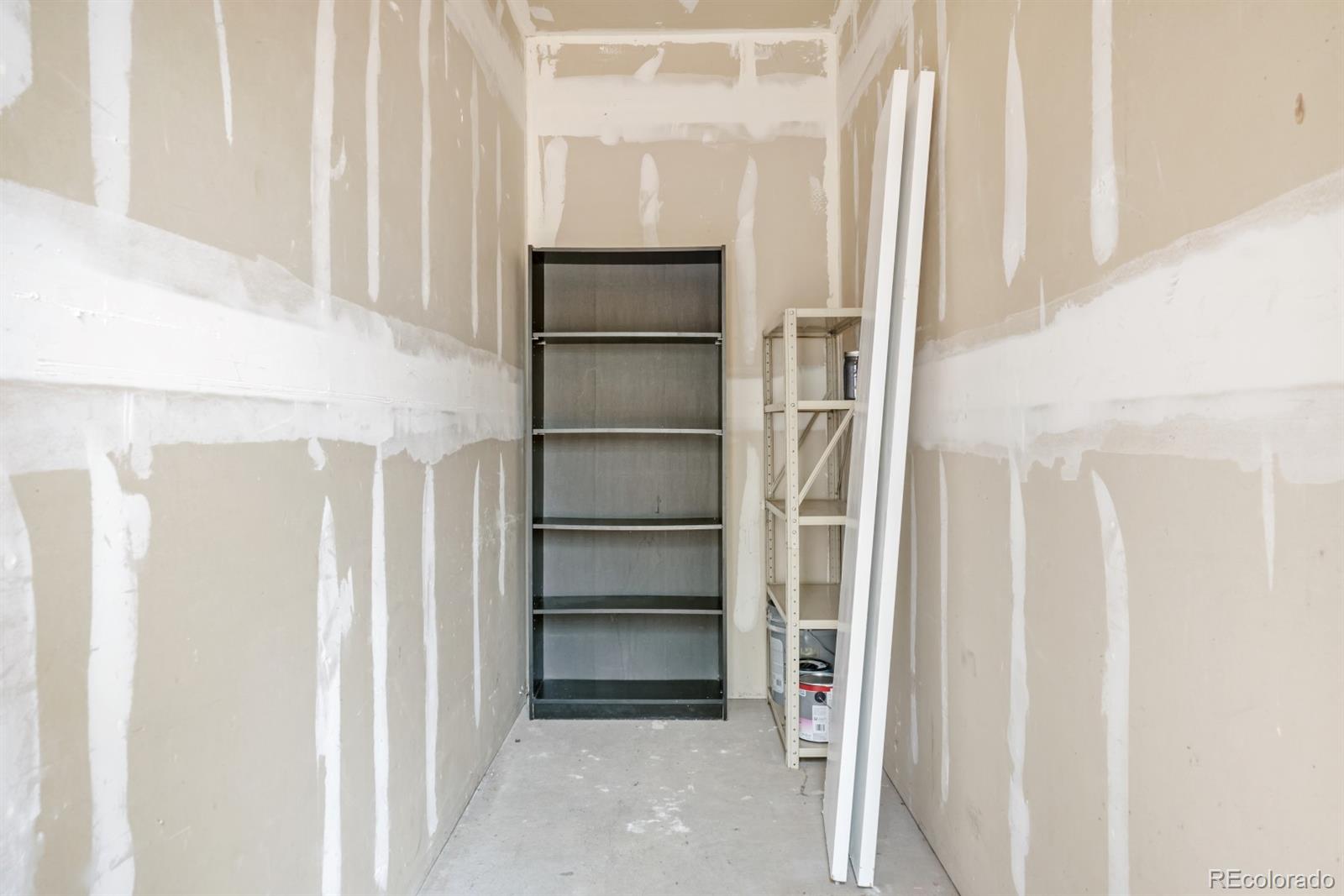 4760 S Wadsworth Boulevard Unit: B105