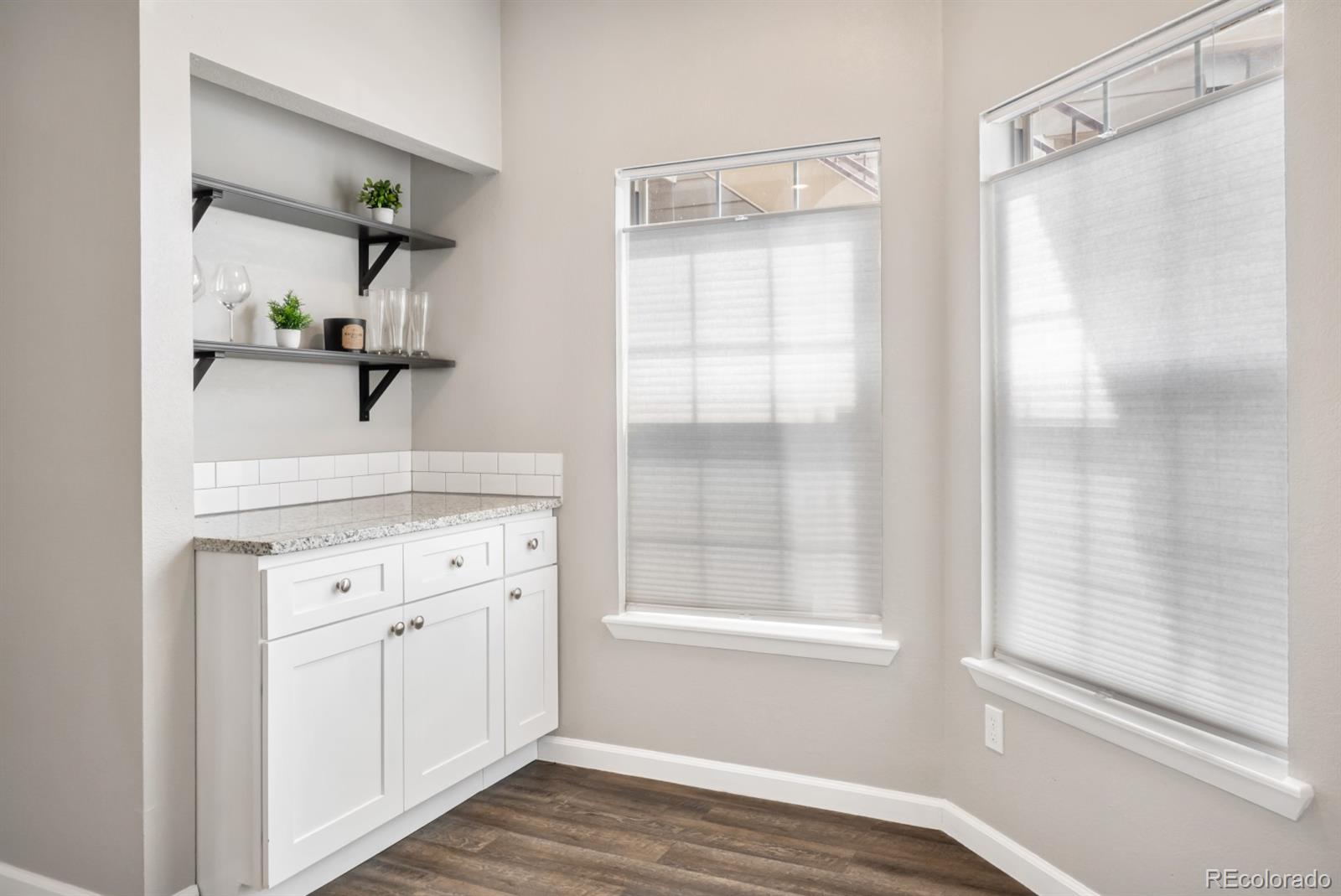 4760 S Wadsworth Boulevard Unit: B105