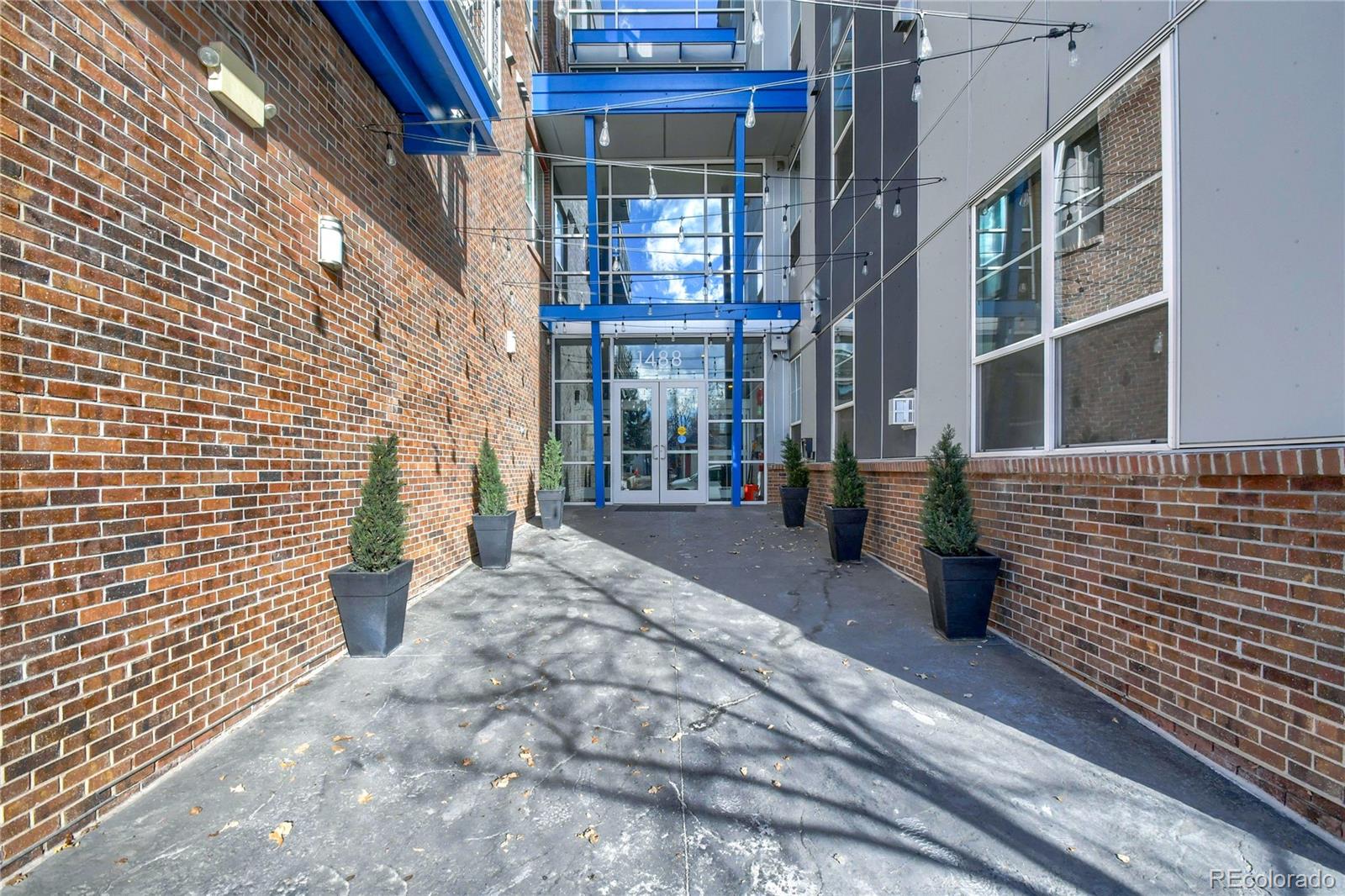 1488 Madison Street Unit: 404