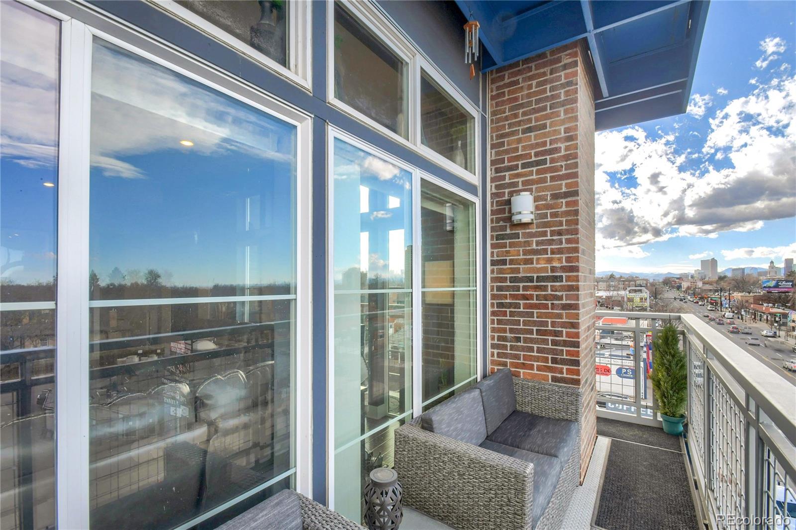 1488 Madison Street Unit: 404