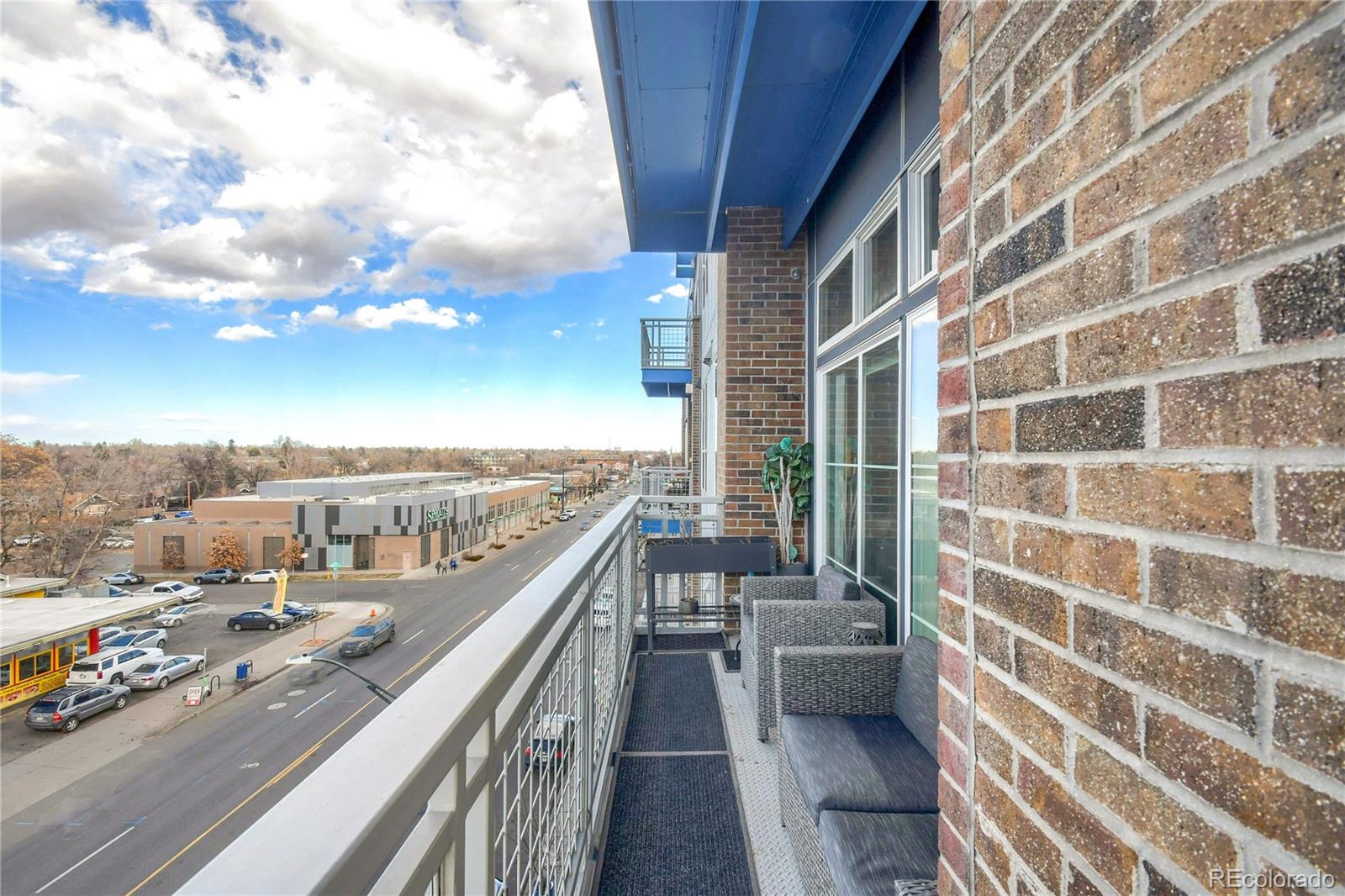 1488 Madison Street Unit: 404