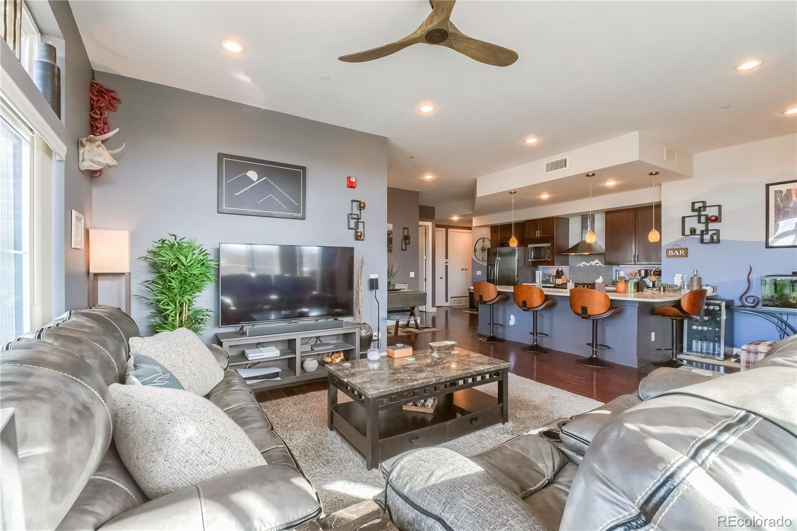 1488 Madison Street Unit: 404