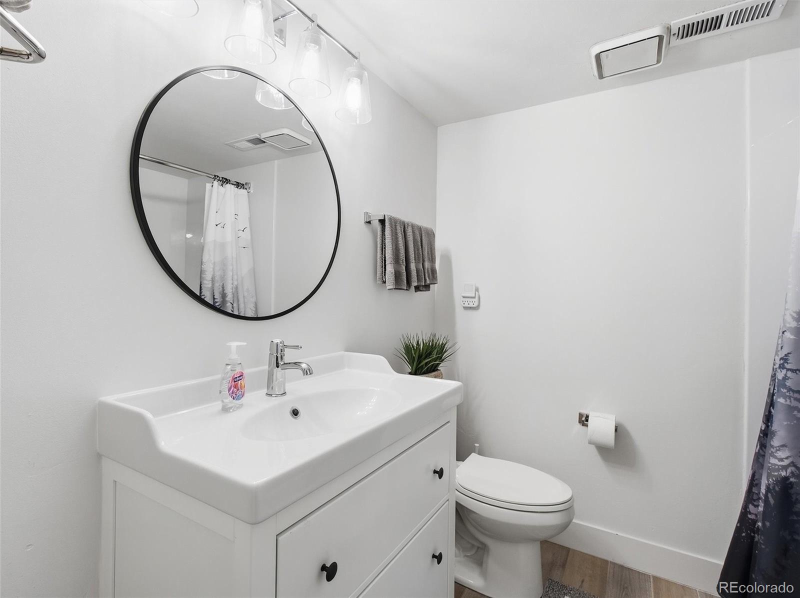 12484 W Nevada Place Unit: 105