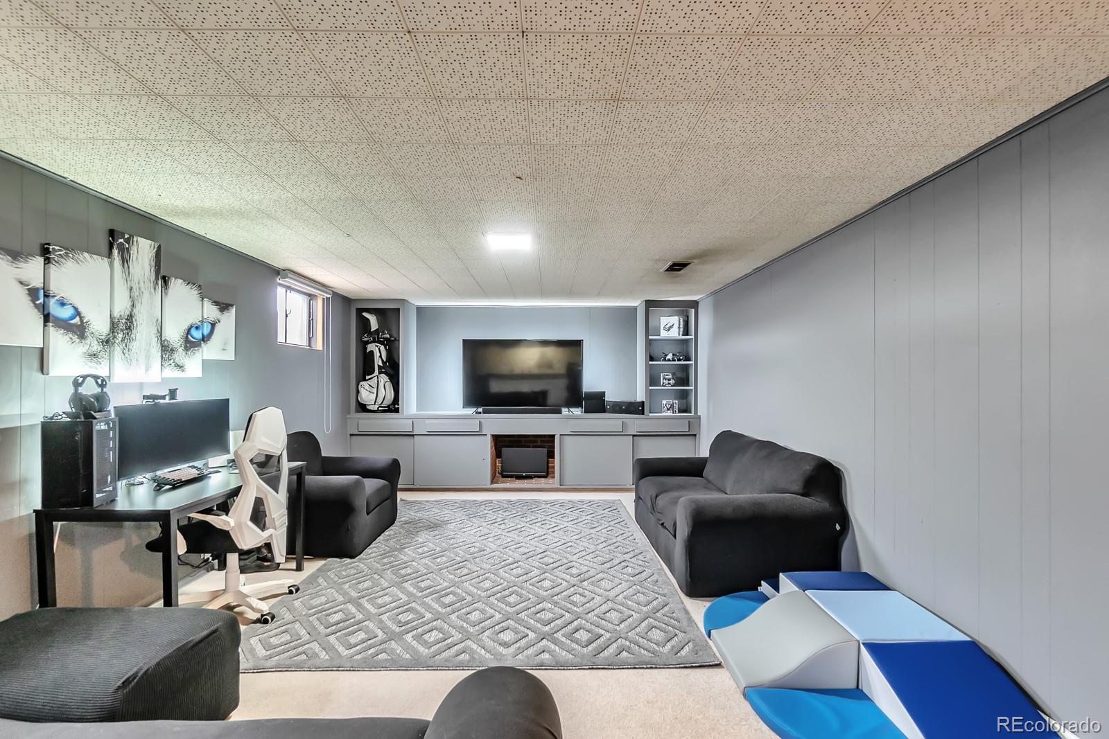 9663 Rensselaer Drive