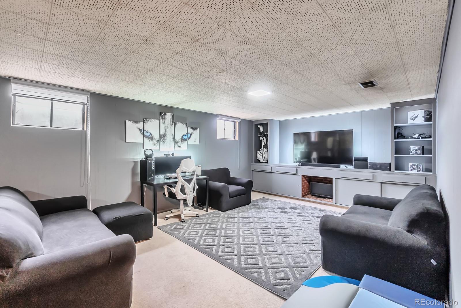 9663 Rensselaer Drive