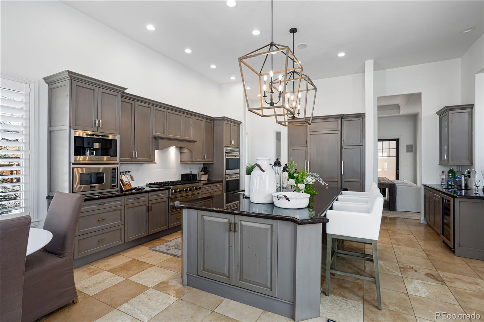 61 Sommerset Circle
