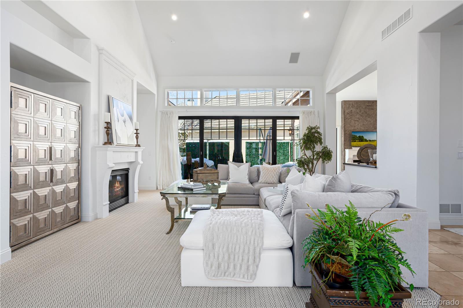 61 Sommerset Circle