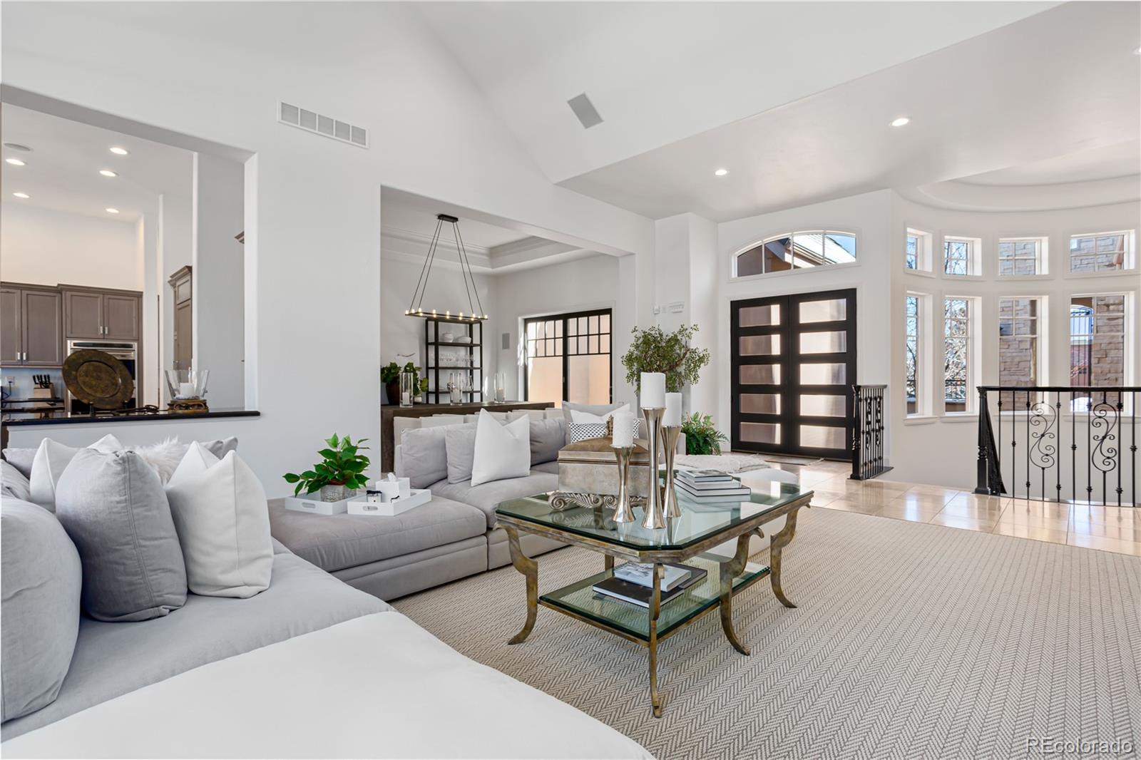 61 Sommerset Circle
