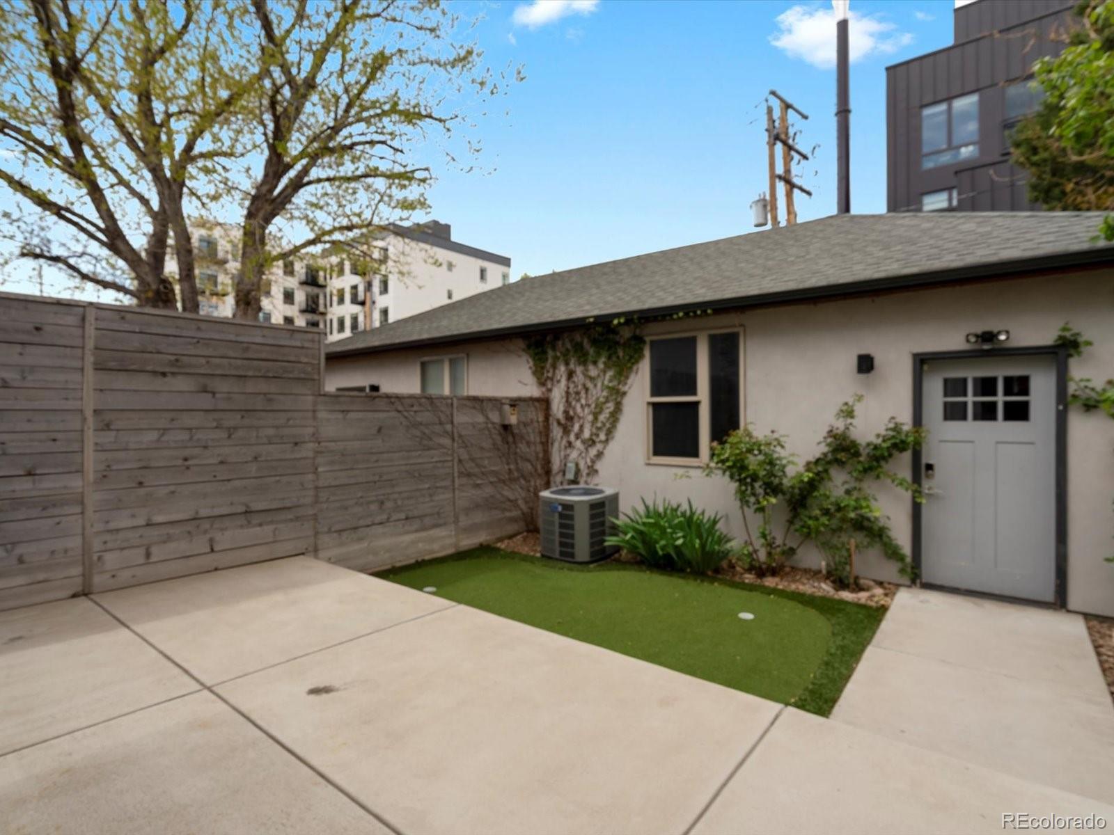 3841 Stuart Street