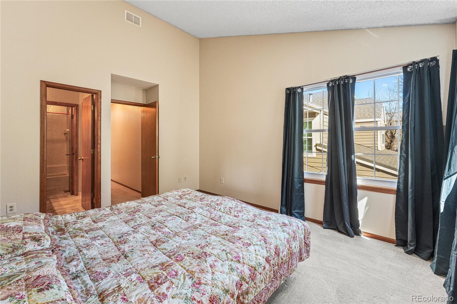 5756 W Atlantic Place