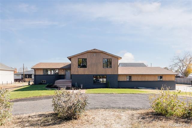 3380 S Oak Court