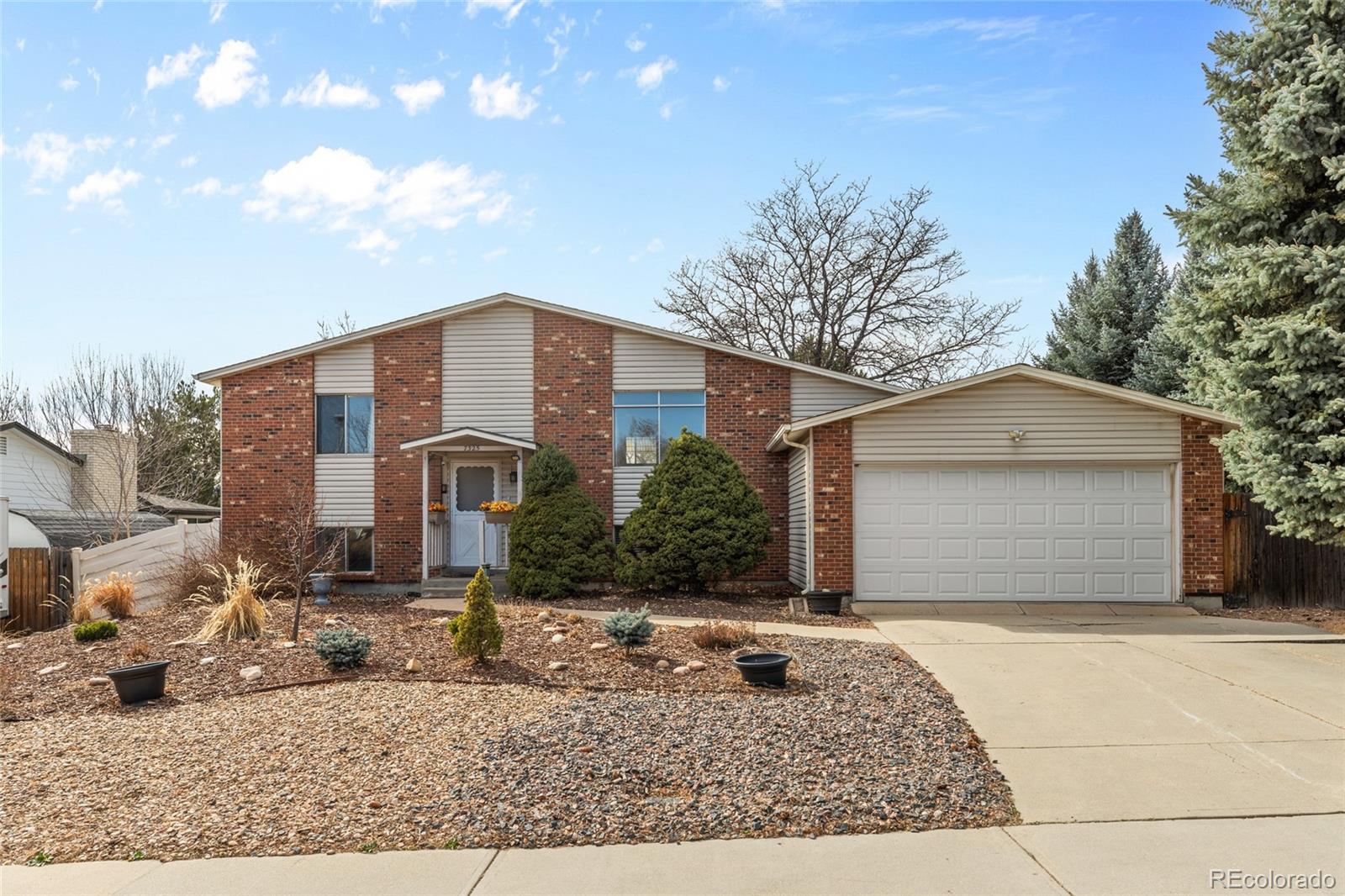7325 Taft Court