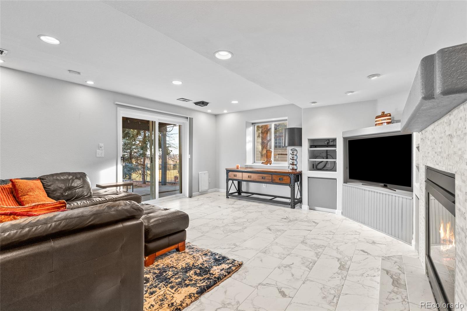 17076 W 71st Place