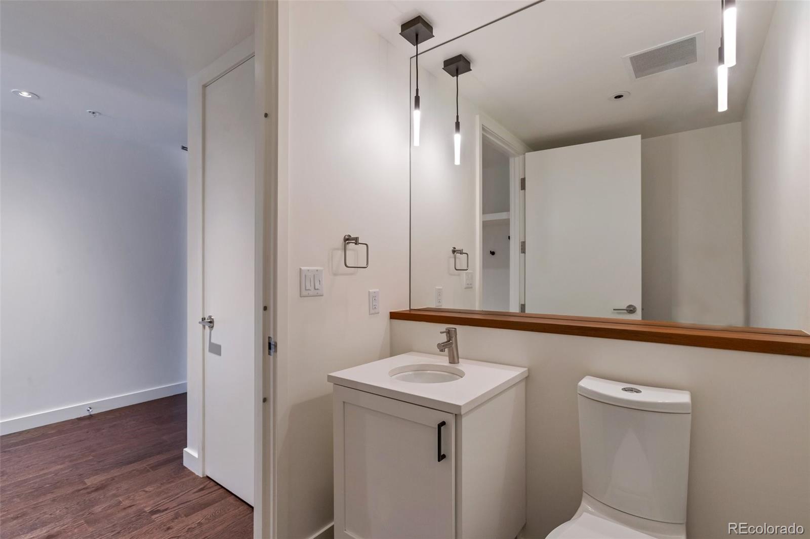 1750 Wewatta Street Unit: 1102