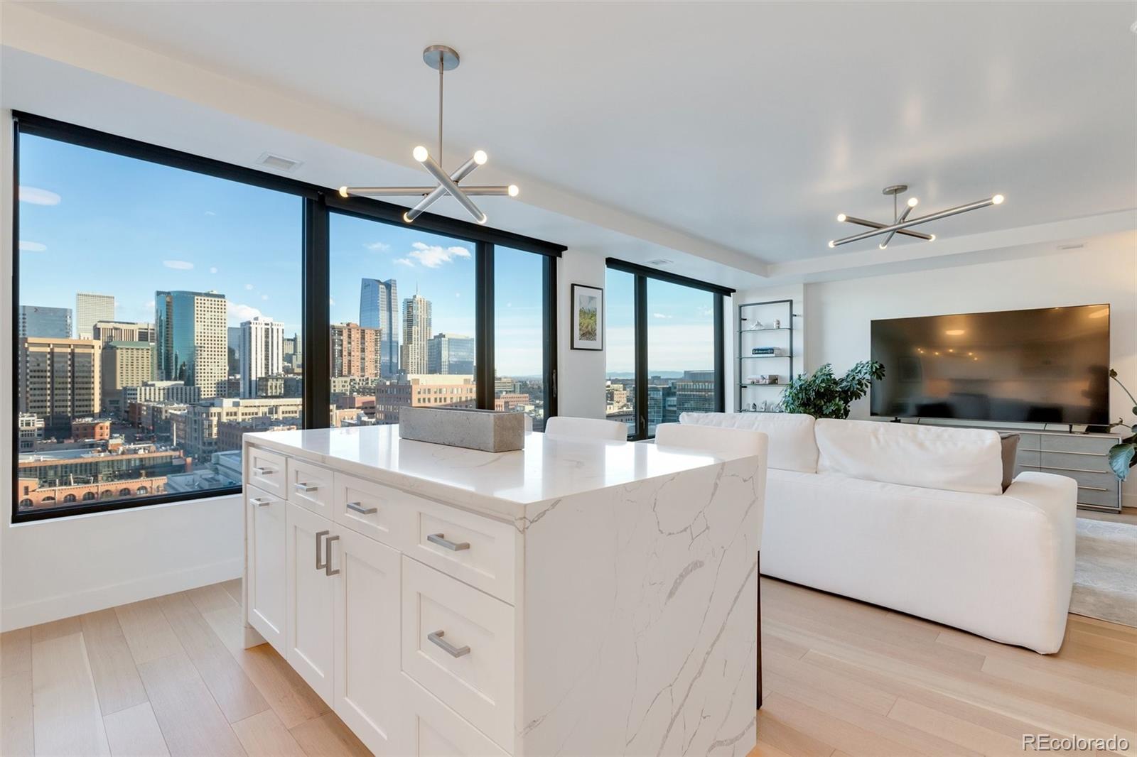 1750 Wewatta Street Unit: 1102
