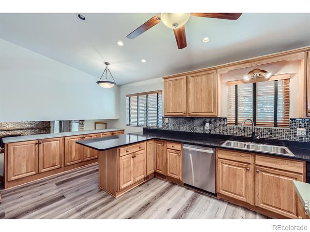 5535 Zapato Drive