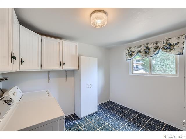 5535 Zapato Drive
