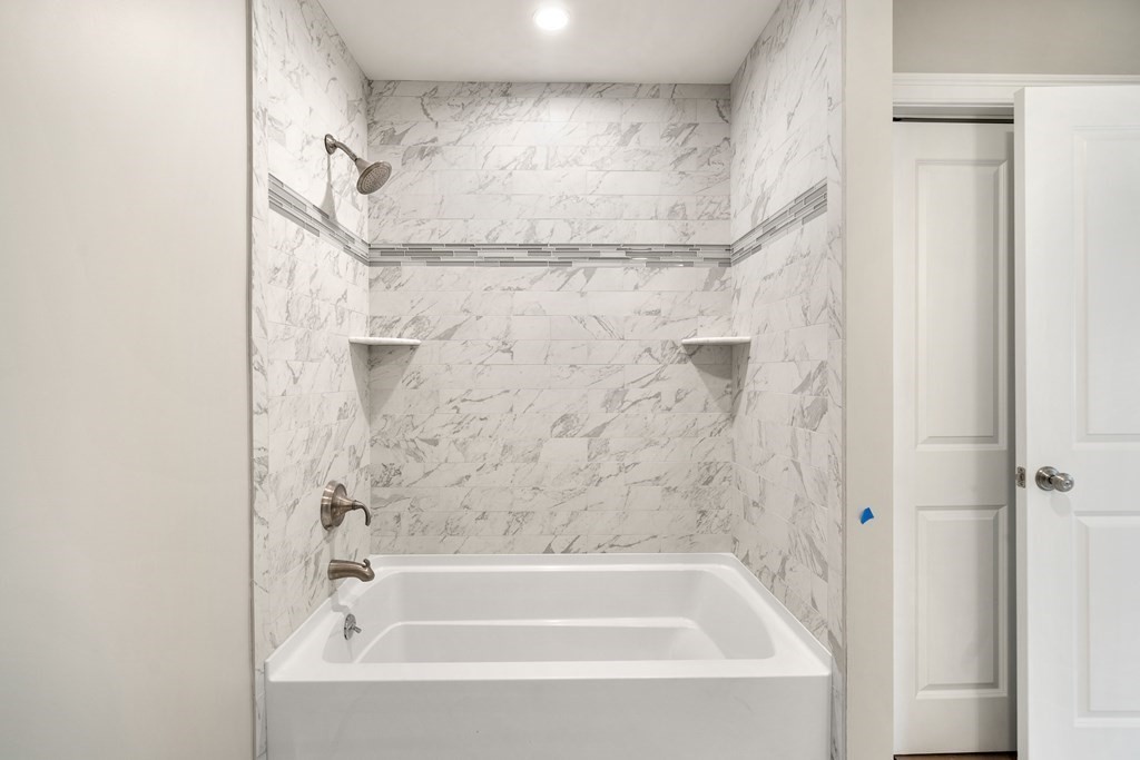 150 Sylvan Streeet Unit: 2