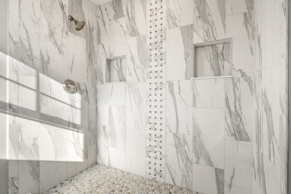 150 Sylvan Streeet Unit: 2