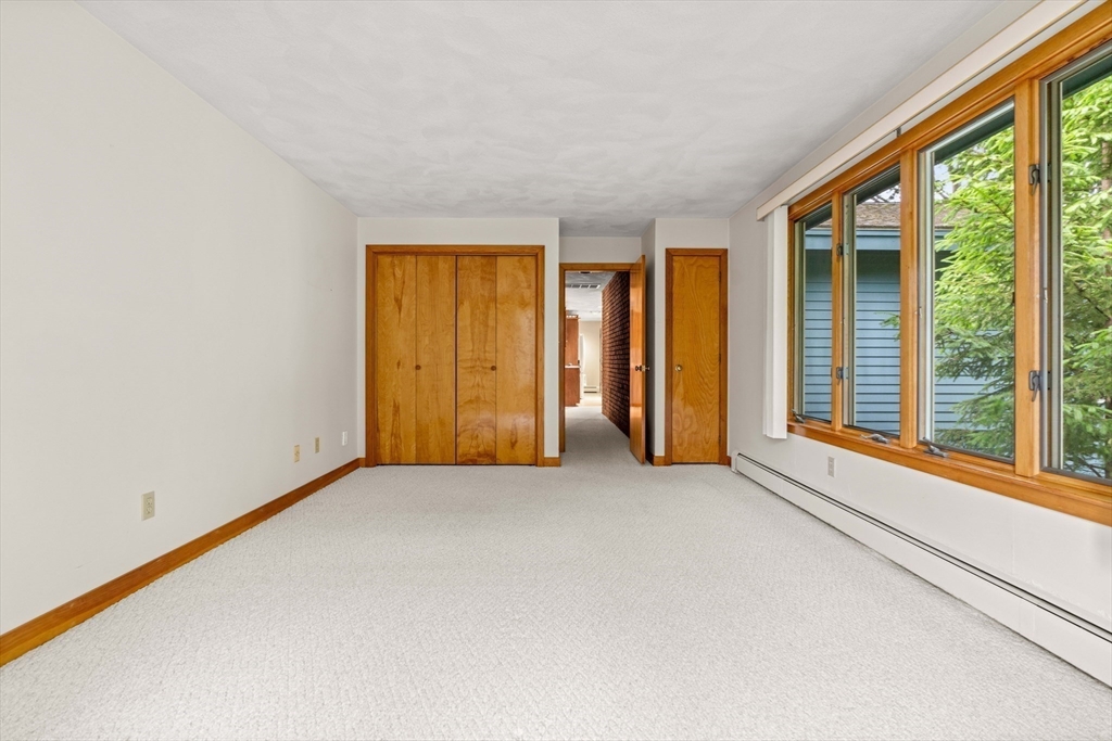 5 Norwood Pond Rd