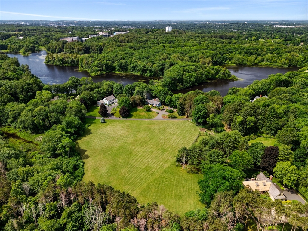 5 Norwood Pond Rd